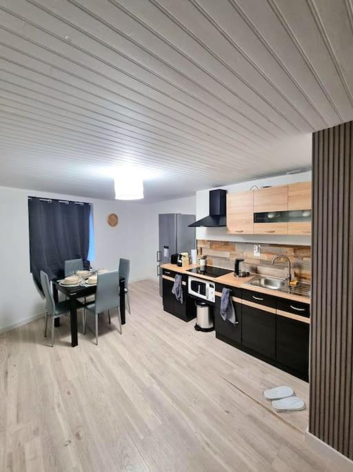 Appartement Neuf Rive-de-Gier Екстериор снимка