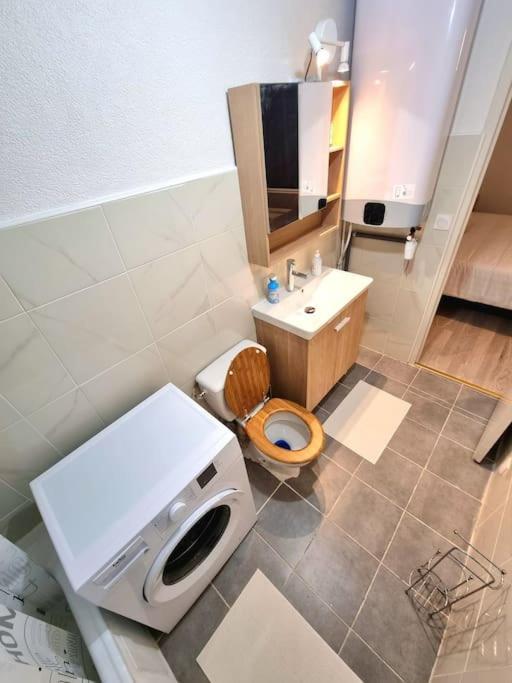 Appartement Neuf Rive-de-Gier Екстериор снимка